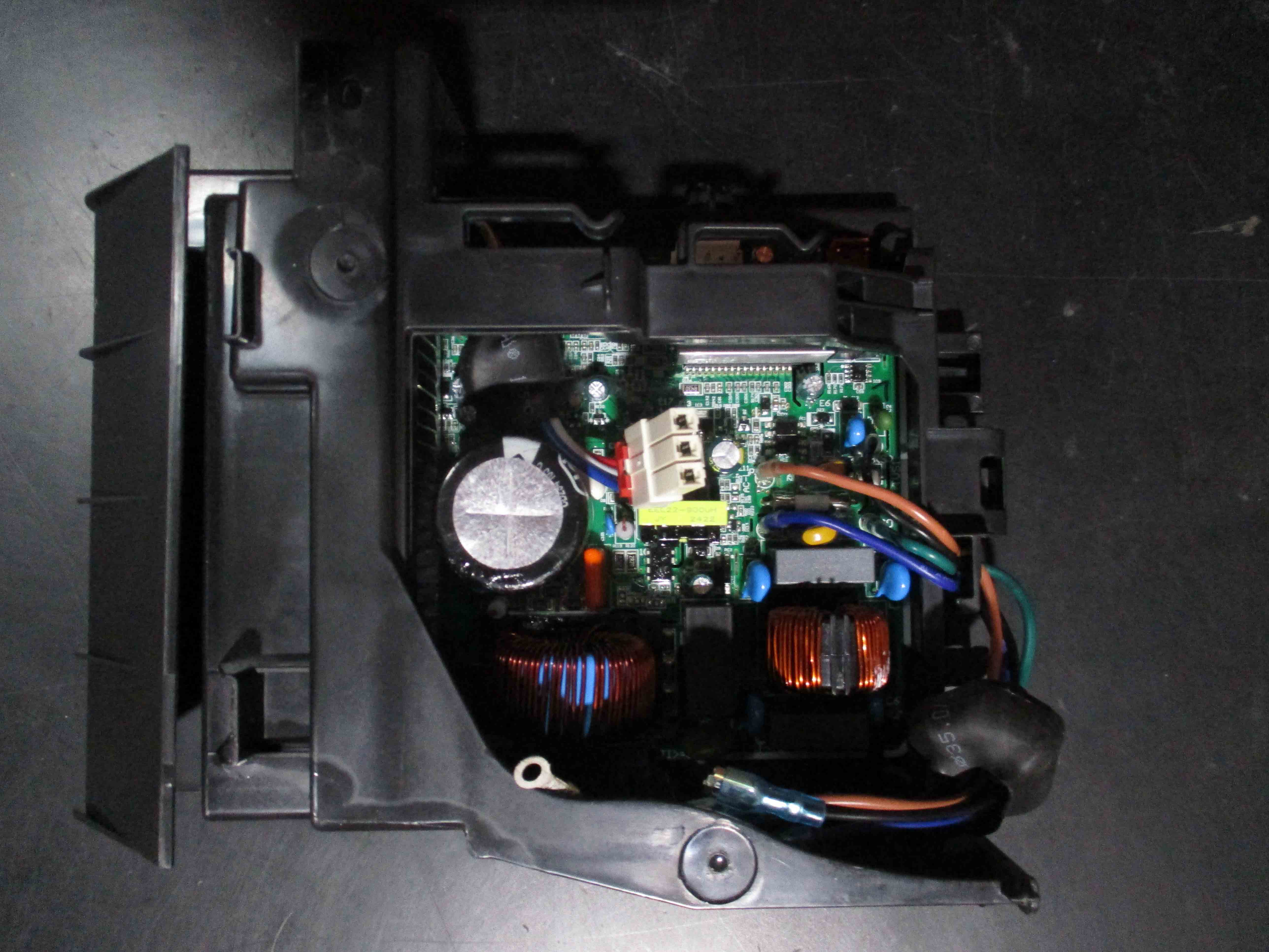 DELLA Replacement PCB for TL-12K2V-19S Outdoor Unit - Image 2