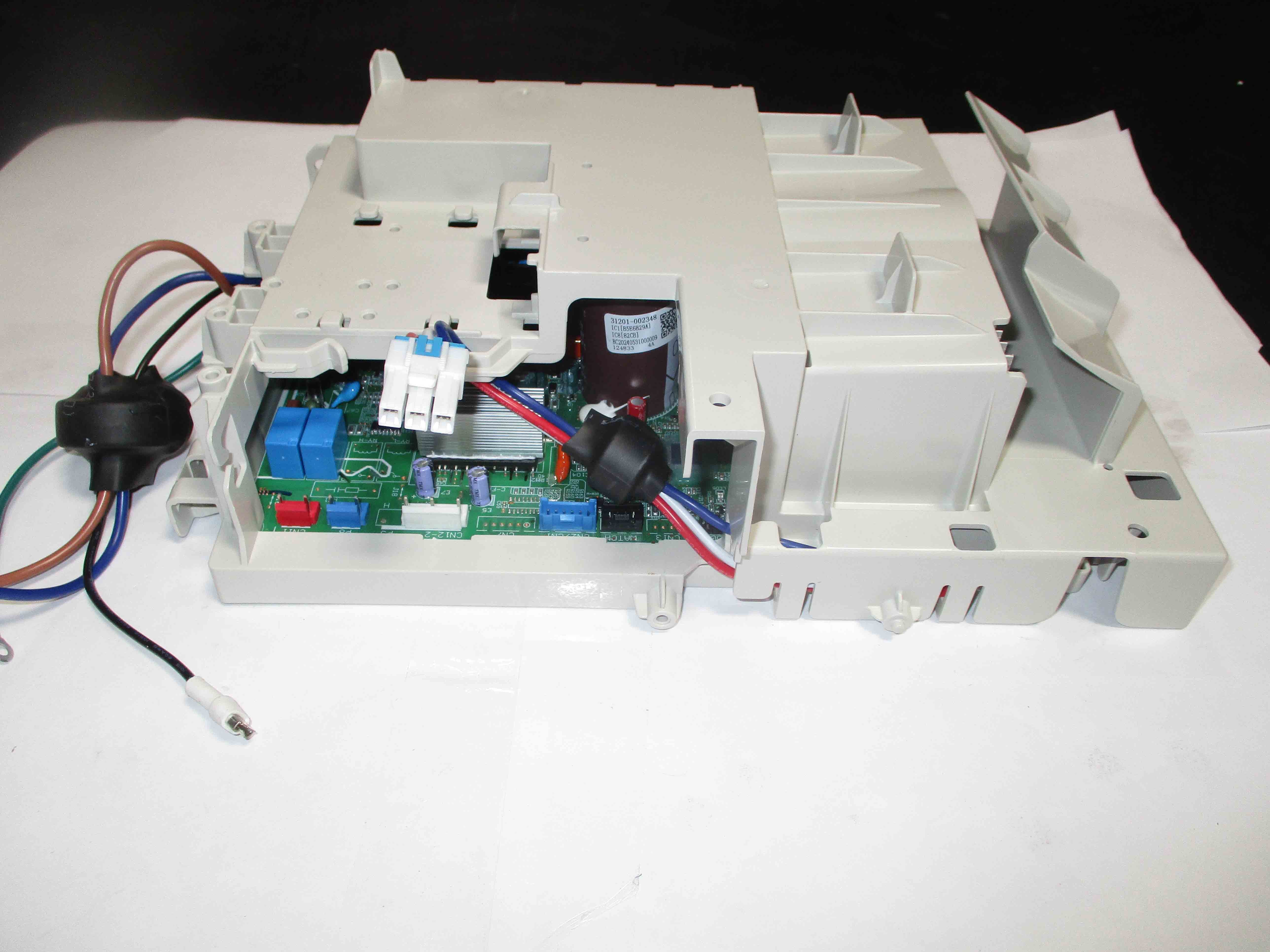 DELLA Replacement PCB for TP-18K2V-22S Outdoor Unit - Image 2